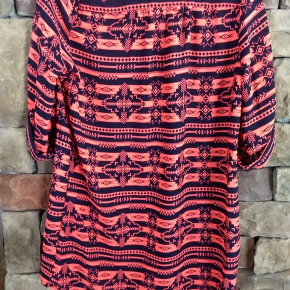 Rue 21 coral and navy print dress - Picture 2 of 3
